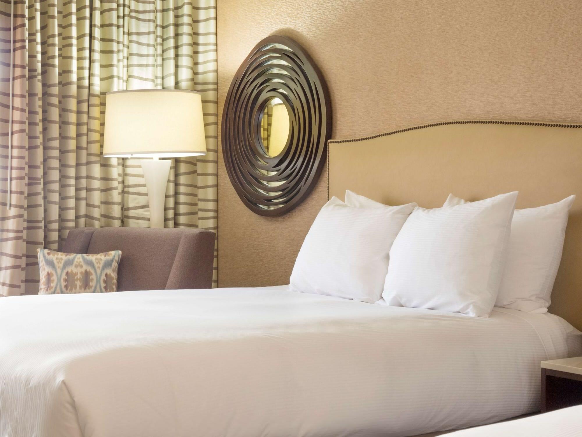ฮิลตัน ฟีนิกซ์ แอร์พอร์ต โฮเต็ล Hotel ภายนอก รูปภาพ