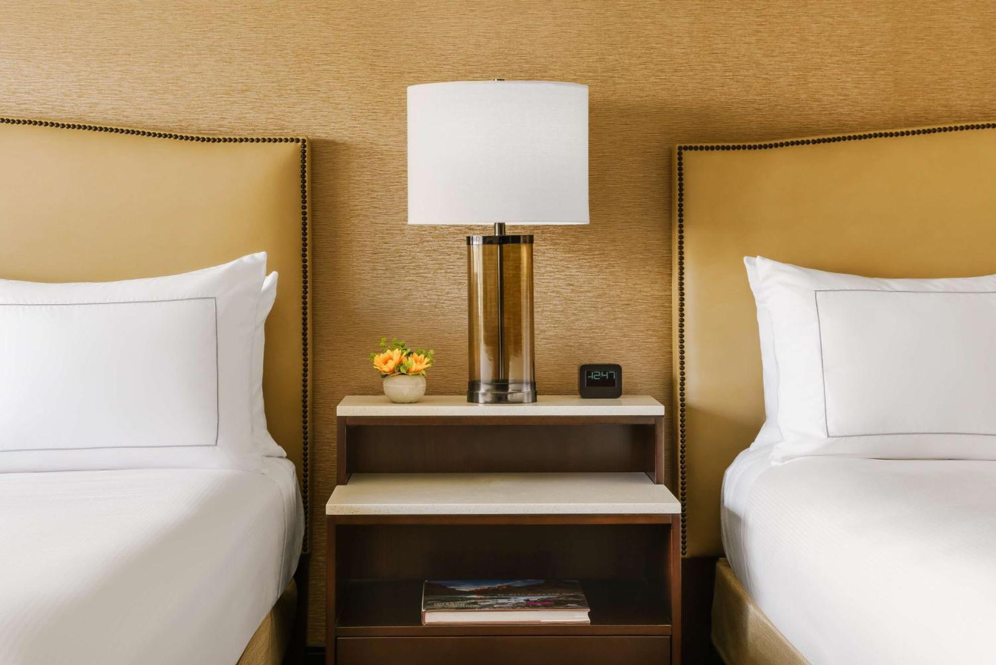 ฮิลตัน ฟีนิกซ์ แอร์พอร์ต โฮเต็ล Hotel ภายนอก รูปภาพ